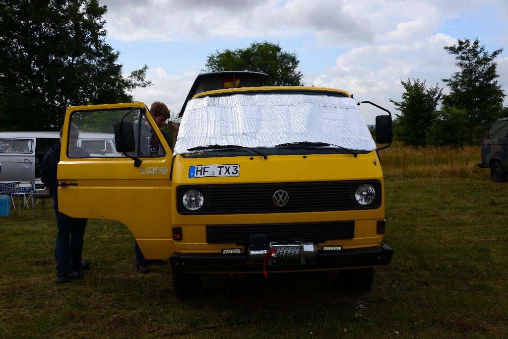 ../Images/VW Bus Festival Berlin 2014 012.jpg